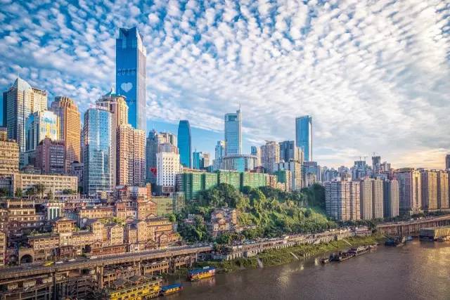 山城梦想，重庆，翱翔的翅膀之地