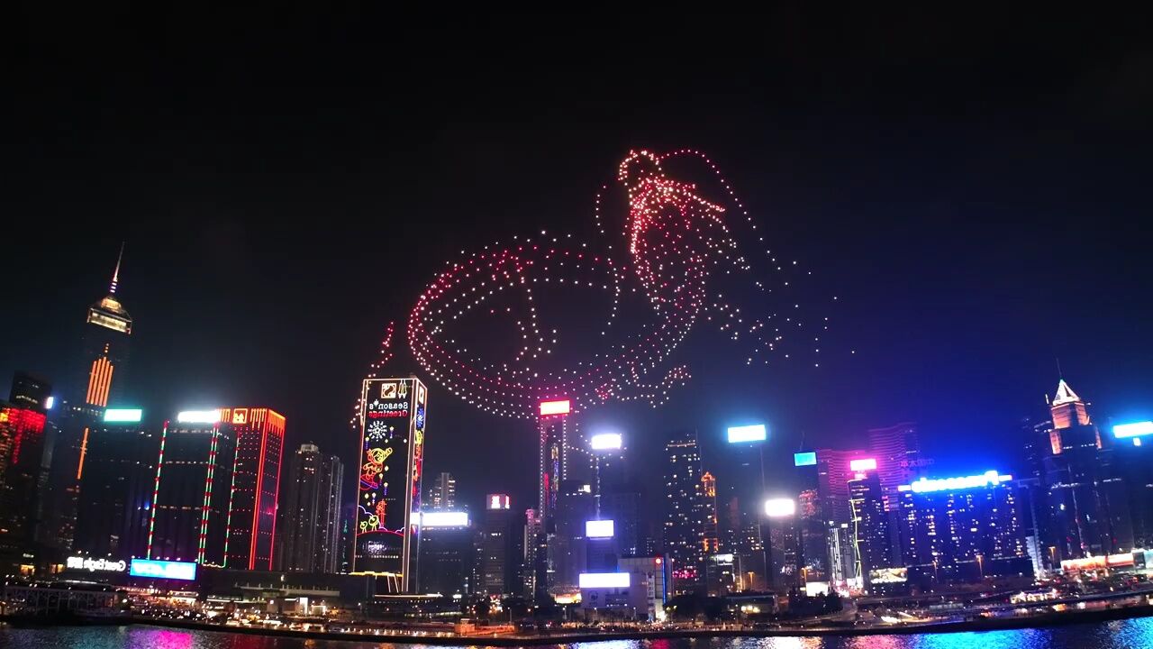 青春足迹，梦想启航，香港的故事